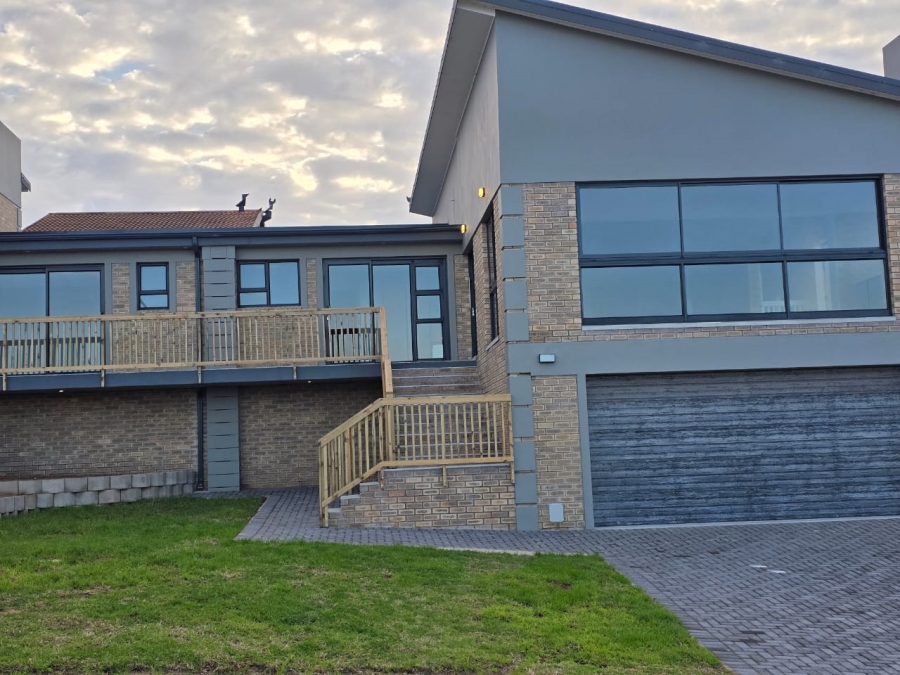 3 Bedroom Property for Sale in Dana Bay Western Cape